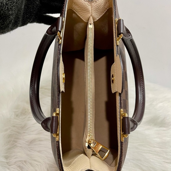 Brittany in Creme - Picture 7 of 16